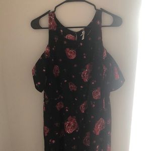 NWOT, Black Floral Romper
